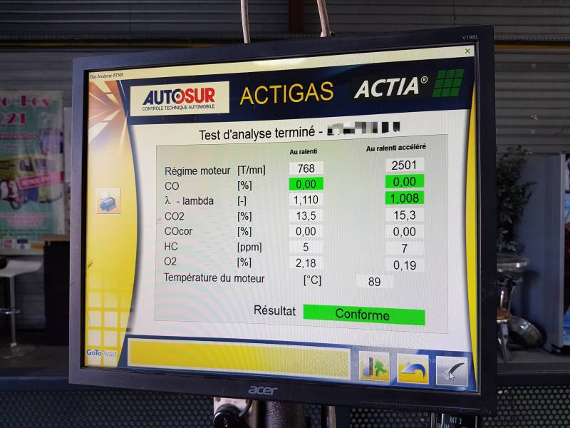 Autosur Martigues, centre de contrôle technique, vérifie l'opacité des gaz d'échappement émis par votre véhicule diesel lors du contrôle de la pollution